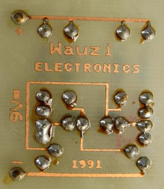 Wauzi electronics back